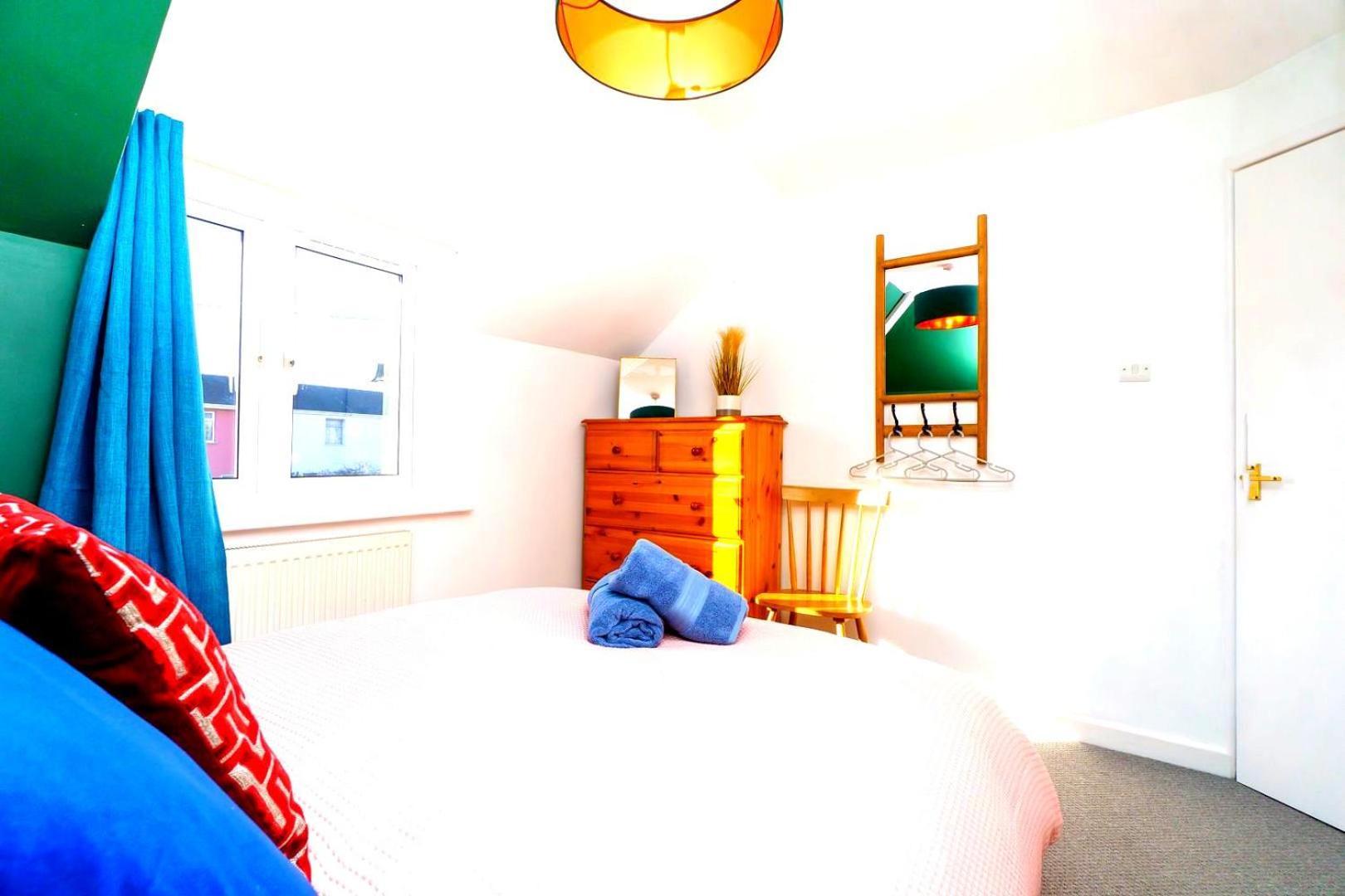 Сasa de vacaciones Spacious 4-bed | Wifi | Parking | Workspace Bristol